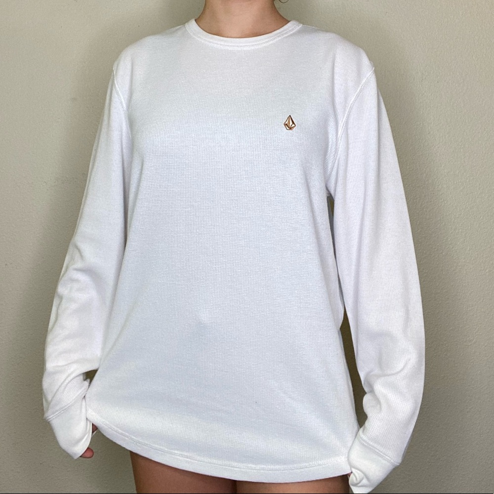 ♥️OVERSIZED WHITE VOLCOM SWEATER♥️